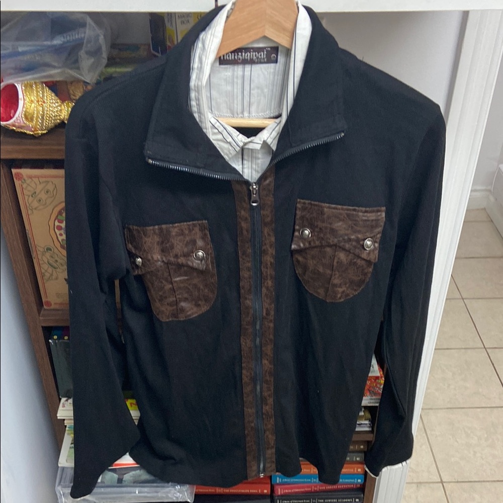 Men's Black and Brown Jacket